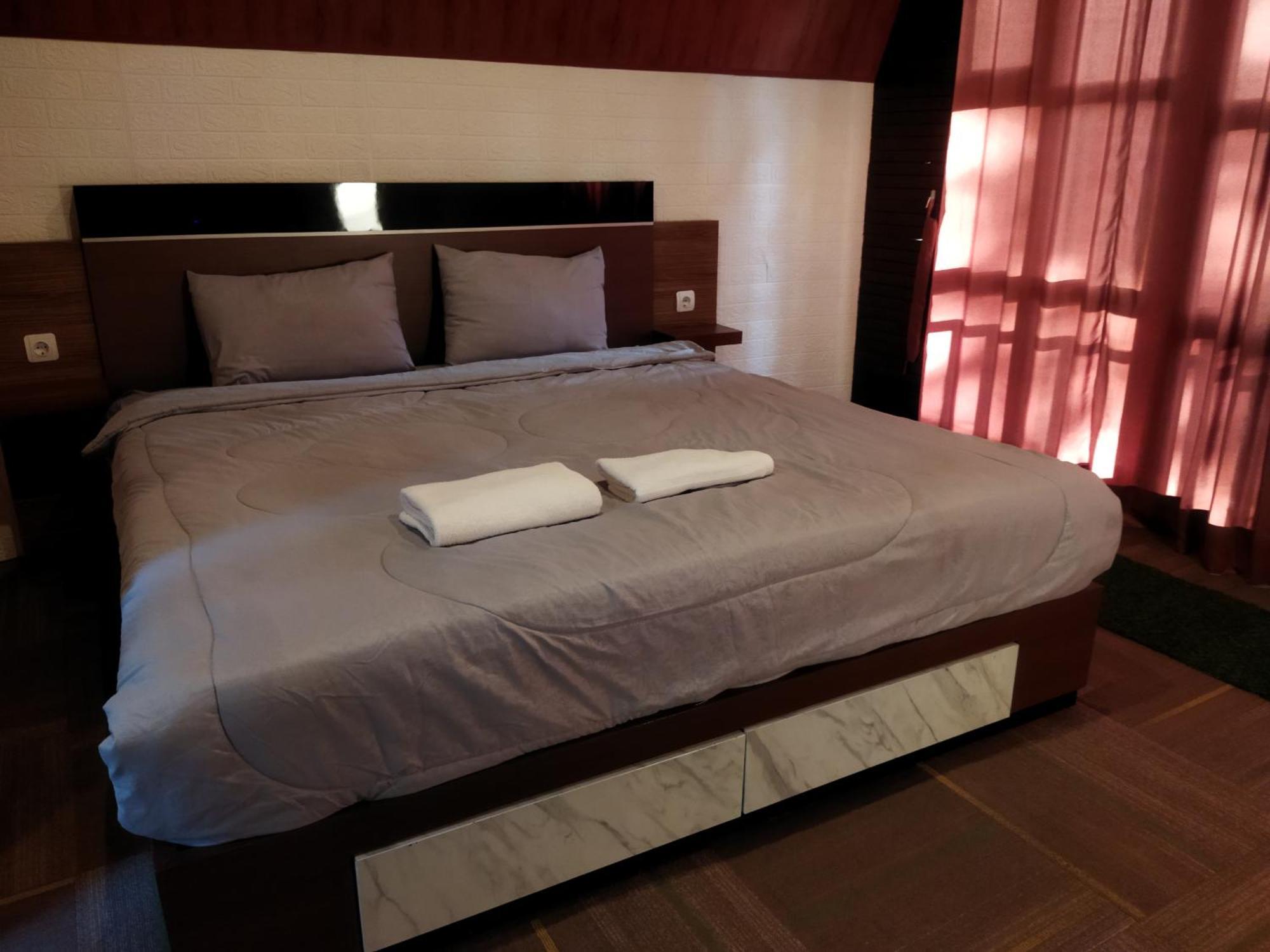 Pijar Resort Powered By Cocotel Kudus Ruang foto